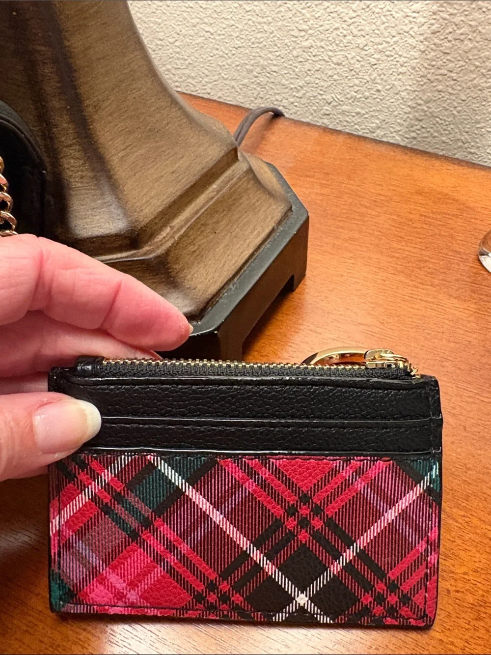 V-Emblem Black Leather Crossbody Bag with Red Plaid Cardholder